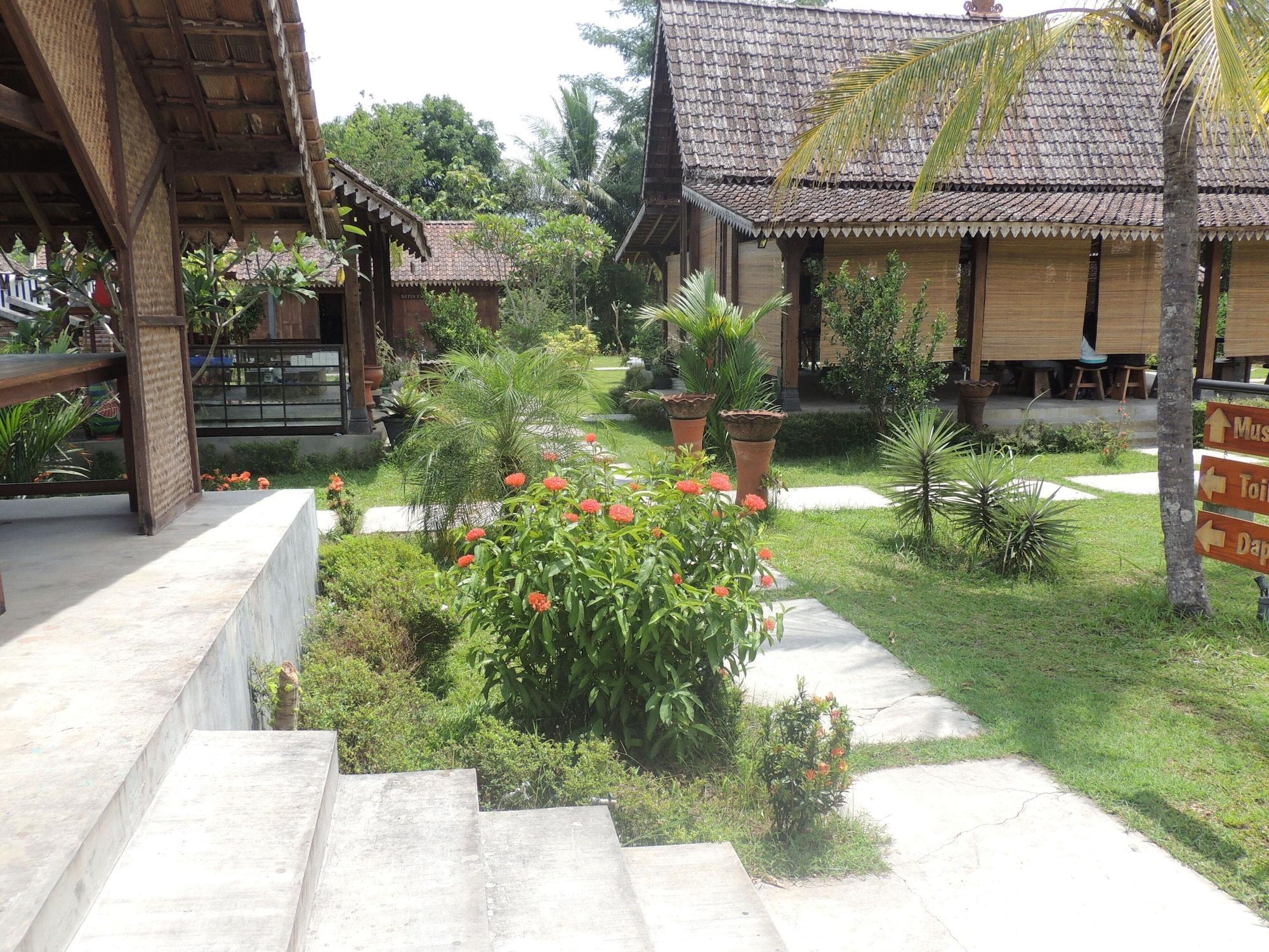 Balkondes Karanganyar Pottery Academy Hotel Magelang Exterior foto